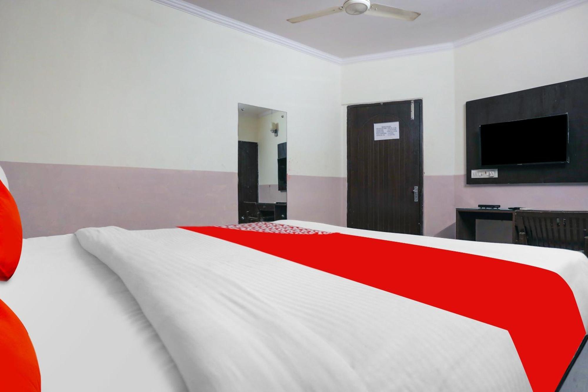 Hotel O Royal Galaxy Nové Dillí Exteriér fotografie